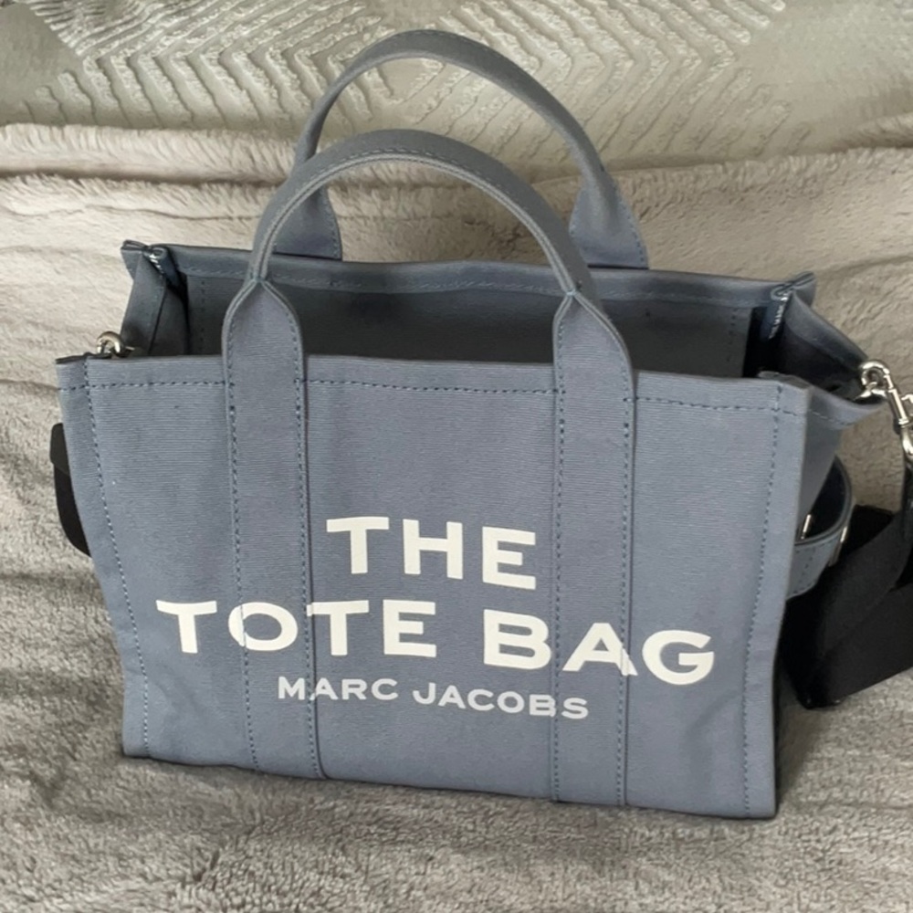 Marc Jacobs The Tote Bag